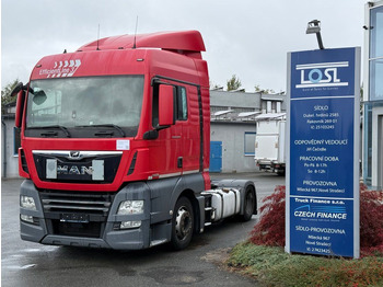 Vilcējs MAN TGX 18.460