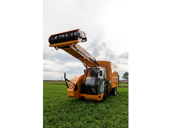 Lopbarības mikseris