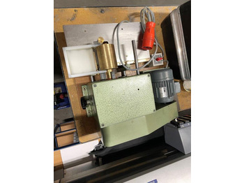 Iesiešanas mašīna