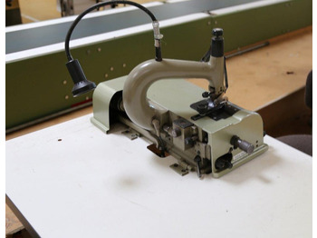 Iesiešanas mašīna