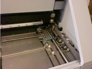 Iesiešanas mašīna Horizon BQ 270 single clamps adhesive binder: foto 3