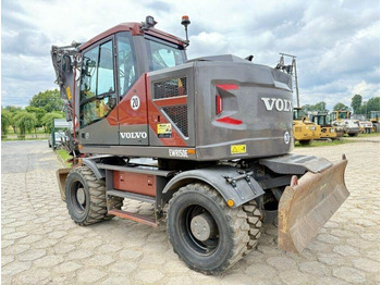 Riteņu ekskavators VOLVO EWR150E