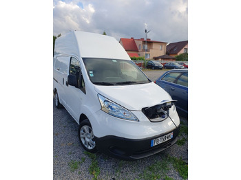 Mazs furgons NISSAN e-NV200