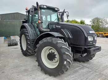 Traktors VALTRA T132
