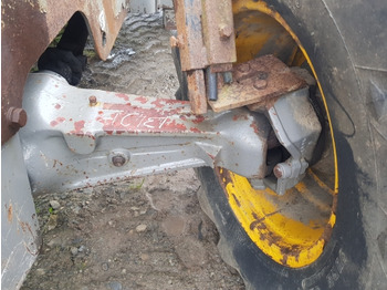 Asis un rezerves daļas MASSEY FERGUSON