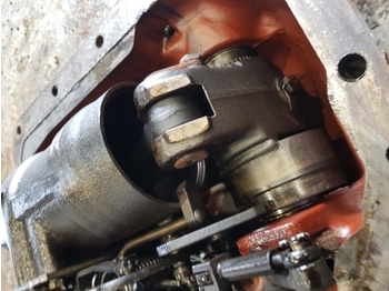 Hidraulika - Traktors Fiat 70-90, 80-90 Hydraulic Lift Cover Assy 5117164, 5125938, 5123957, 5123959: foto 3