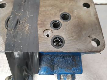 Hidraulika Ford 10 Series 6610 Priority Valve E4nnk846aa; E4nnr947fa;  E0nnk846aa: foto 5