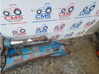 Priekšējā ass Ford 7840, 6640, 5640 Front Axle Housing Car125160, Car128939, 82850149, 19013: foto 3