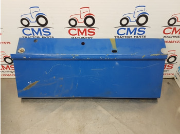 Spārns Ford New Holland 7840, 40 Series Cab Center Mudguard Panel Rhs 82003107: foto 2