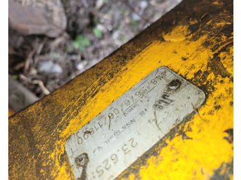 Rumba - Iekraušanas tehnika Jcb 530-105 Rear axle hub complete lhs: foto 5
