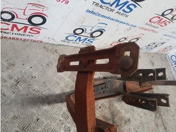 Spārns - Traktors Massey Ferguson 5450, 5420 Front Axle Mudguard Fender Frame Pair 4353084m91: foto 5