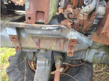 Priekšējā ass MASSEY FERGUSON