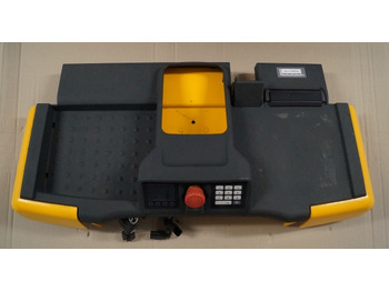 Kabīne un interjers JUNGHEINRICH