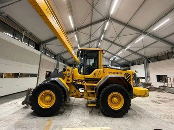 Riteņu iekrāvējs VOLVO L70F