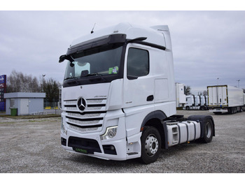 Vilcējs MERCEDES-BENZ Actros 1845