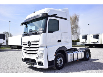 Vilcējs MERCEDES-BENZ Actros 1845