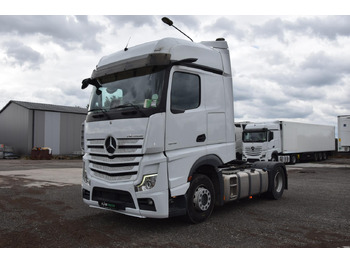Vilcējs MERCEDES-BENZ Actros 1845