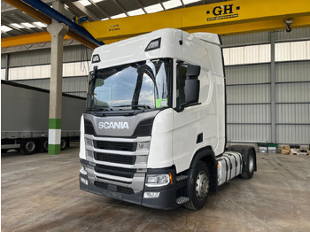 Vilcējs SCANIA R 450