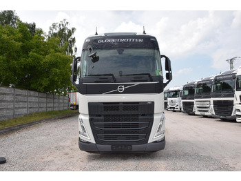 Vilcējs Volvo FH 500 Globetrotter XL: foto 2