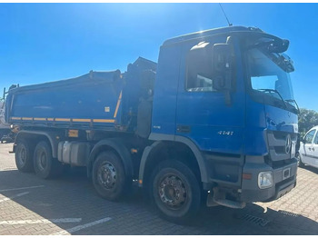 Kravas automašīna pašizgāzējs MERCEDES-BENZ Actros 4141