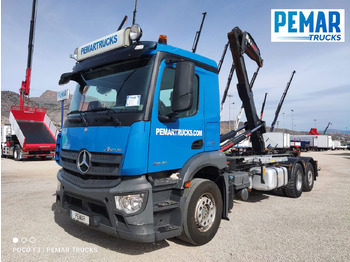 Konteineru vedējs/ Kravas automašīna ar noņemamā virsbūve MERCEDES-BENZ Antos 2546