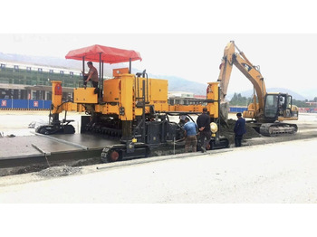 Wirtgen SP500 Concrete Slipform Paver līzingu Wirtgen SP500 Concrete Slipform Paver: foto 2