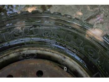 Riepa - Kravas automašīna KUMHO 305/70 R19.5 FOR DIFFERENTIAL: foto 3 Riepa - Kravas automašīna KUMHO 305/70 R19.5 FOR DIFFERENTIAL: foto 3