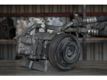 : fotogrāfija galvenē