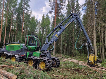Harvesters JOHN DEERE