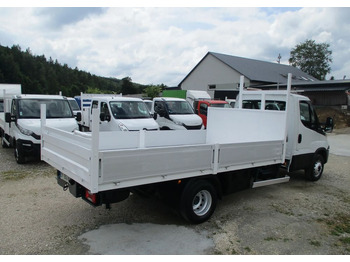 Bortu kravas automašīna/ Platforma Iveco Daily 3.0 na bliźniaku 70C18 skrzynia, laweta, rama, HDS, 70-180 kiper: foto 4