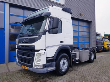 Vilcējs VOLVO FM 380