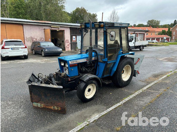 Traktors ISEKI