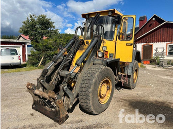 Riteņu iekrāvējs VOLVO L50