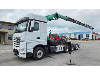 Pacēlājs ar āķi MERCEDES-BENZ Arocs 3253