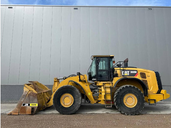 Riteņu iekrāvējs CATERPILLAR 980M