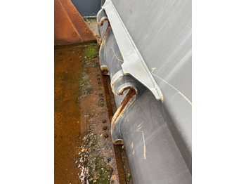 Kauss - Celtniecības tehnika Volvo L 90 H Bucket: foto 3