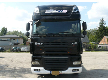 Vilcējs DAF XF 105 460