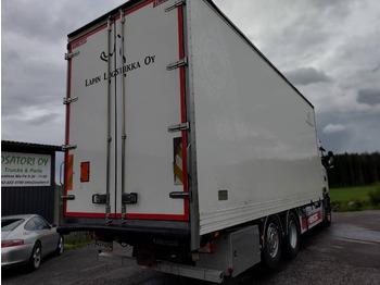 Kravas automašīna ar slēgto virsbūvi Scania R480 6x2 limetec kokosivuauk kori,liukukatto: foto 3