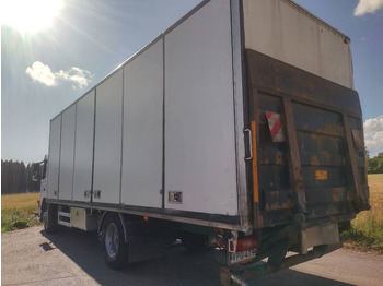Kravas automašīna ar slēgto virsbūvi Volvo FM9 4x2 8,40m pitkä kylkiaukeava kori: foto 5