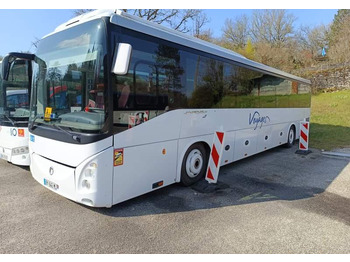Piepilsētas autobuss IRISBUS