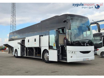 Starppilsētu autobuss VAN HOOL