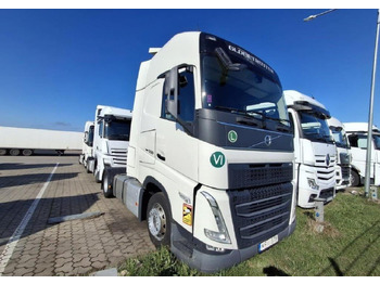 Vilcējs 2022 Volvo FH 500 Globetrotter XL Varios: foto 4