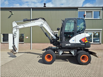 Riteņu ekskavators BOBCAT E57W