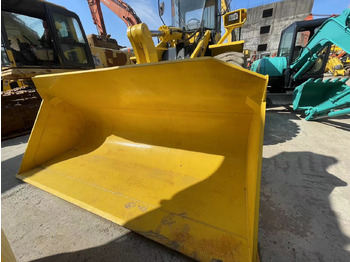 Riteņu iekrāvējs KOMATSU WA380-3: foto 5
