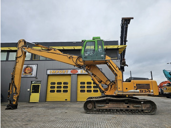 Kāpurķēžu ekskavators LIEBHERR R 934