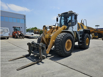 Riteņu iekrāvējs LIEBHERR L 550