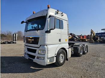 Vilcējs MAN TGX 33.540