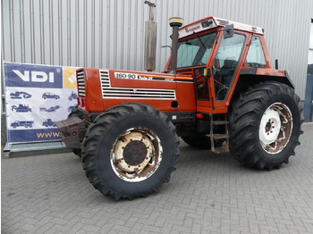 Traktors FIAT 90 series