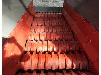 Jaunā Kalnrūpniecības mašīna CONSTMACH Hochleistungs-WOBBLER-FEEDER – Die Ideale Lösung für Gleichmäßige und Kontrollierte Materialzufuhr: foto 2