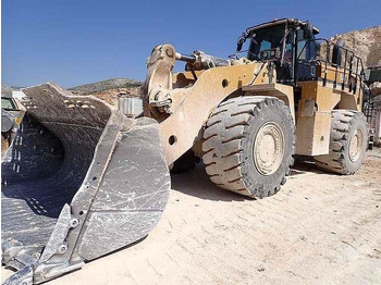 Riteņu iekrāvējs CATERPILLAR 988K